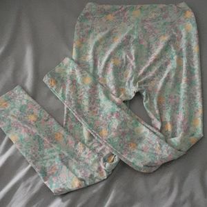 Lularoe one size leggings